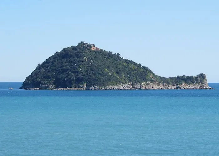 Viale Hanbury Lejlighed Alassio