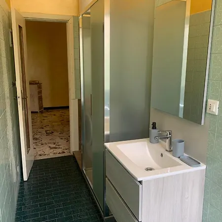 Viale Hanbury * אלסיו